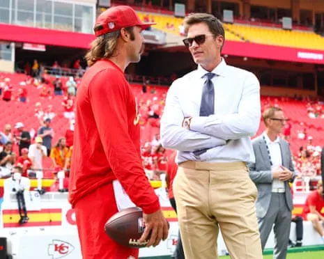 Tom Brady ignites social media outrage as showing up in Raiders team booth
