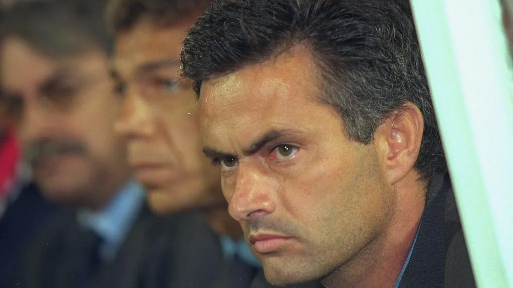 Mourinho Returns at SL Benfica After 25 Years: Revered Yet Risky?