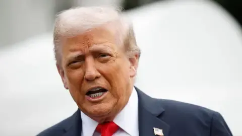 Trump Confronts Australian Correspondent Over Business Deals During Time in Office