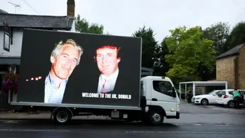 Four Detentions Made Following Trump and Jeffrey Epstein Pictures Projected on Royal Castle
